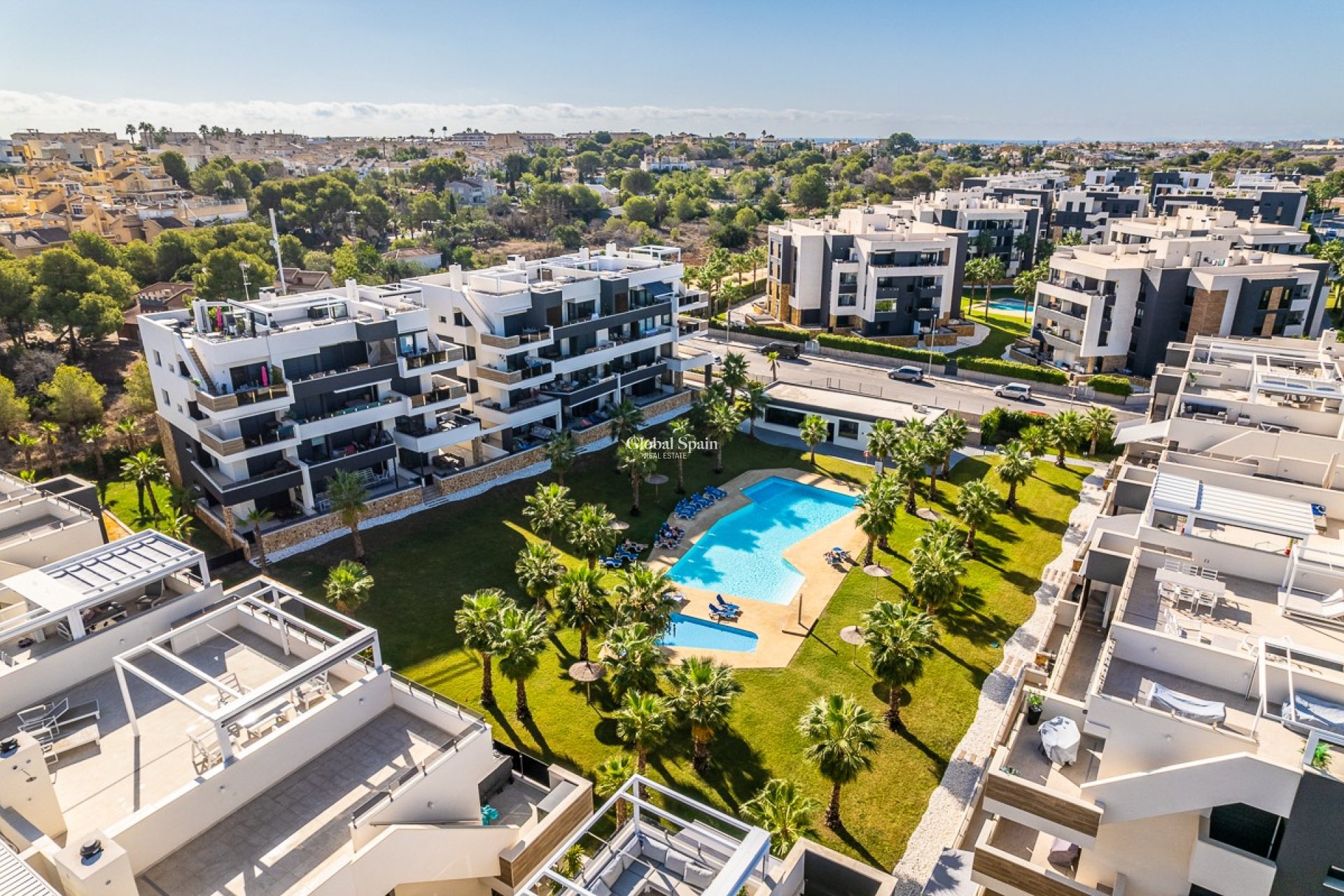 Wederverkoop - PENTHOUSE -
ORIHUELA COSTA - Los Altos