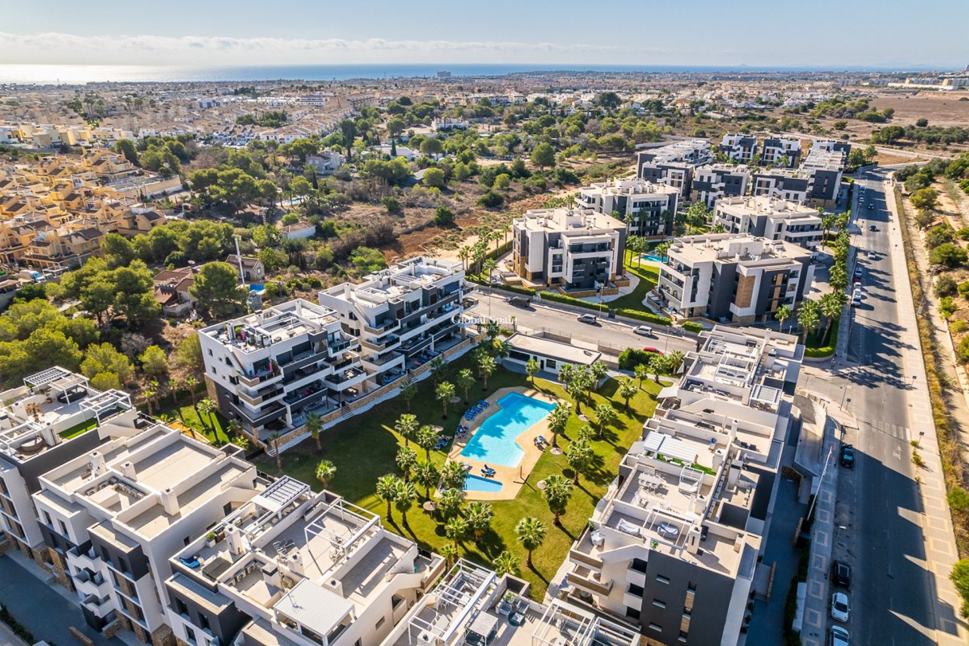 Wederverkoop - PENTHOUSE -
ORIHUELA COSTA - Los Altos