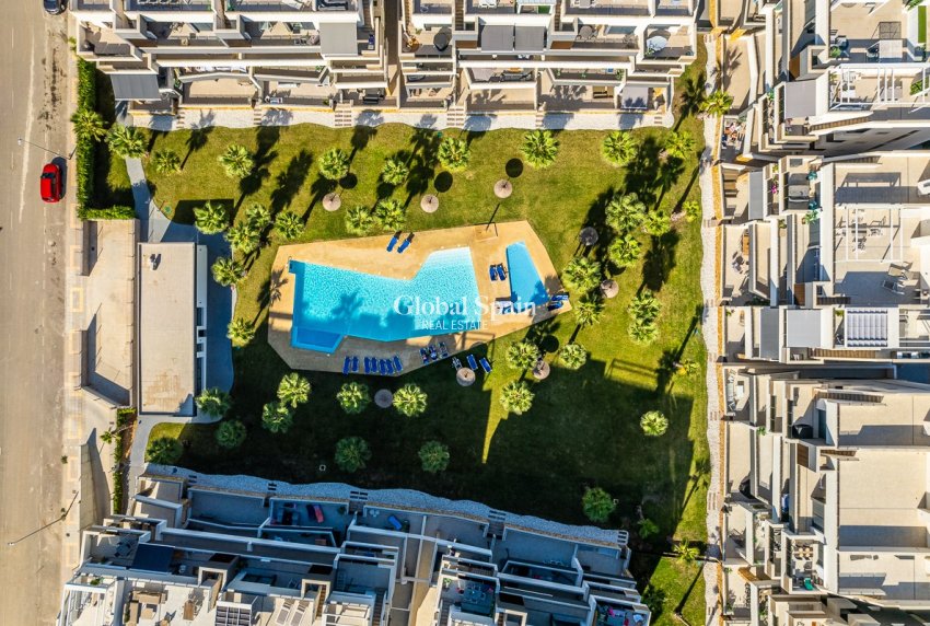 Wederverkoop - PENTHOUSE -
ORIHUELA COSTA - Los Altos