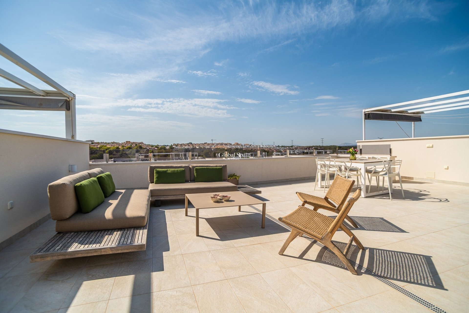 Wederverkoop - PENTHOUSE -
ORIHUELA COSTA - Los Altos