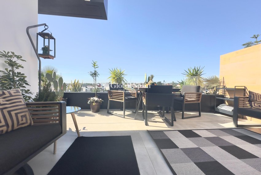 Wederverkoop - PENTHOUSE -
ORIHUELA COSTA - Los Dolses