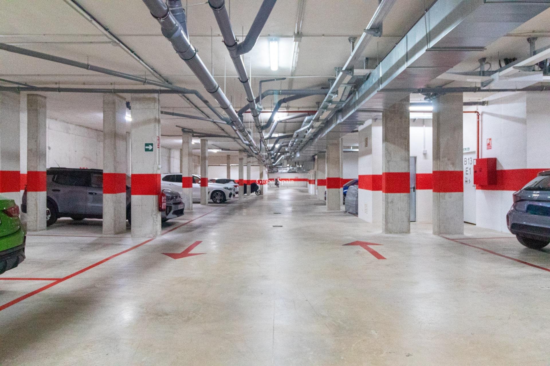 Wederverkoop - PENTHOUSE -
ORIHUELA COSTA - Playa Flamenca