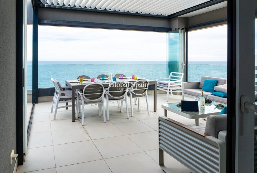 Wederverkoop - PENTHOUSE -
ORIHUELA COSTA - Punta Prima