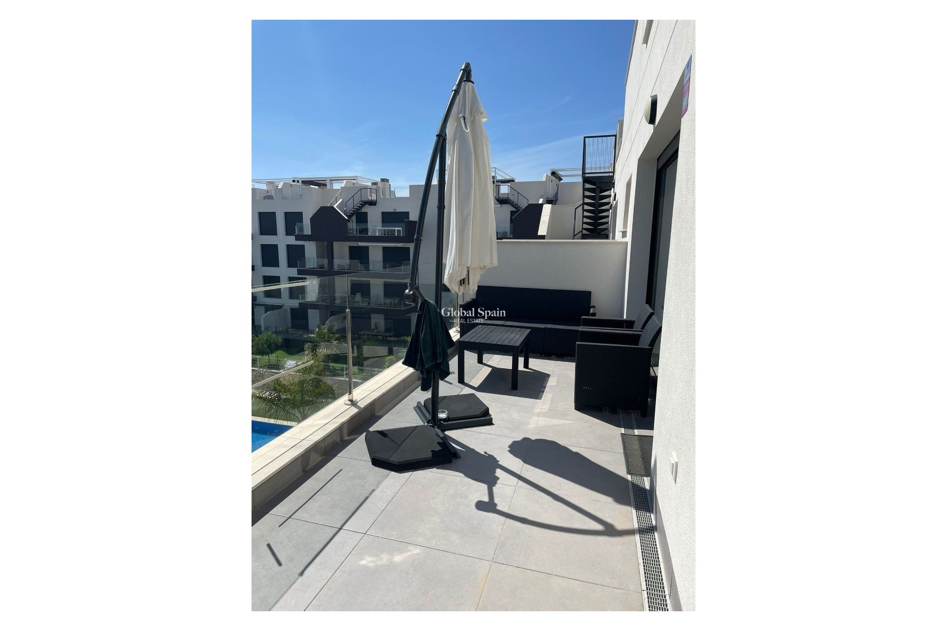 Wederverkoop - Penthouse -
ORIHUELA COSTA - VILLAMARTÍN