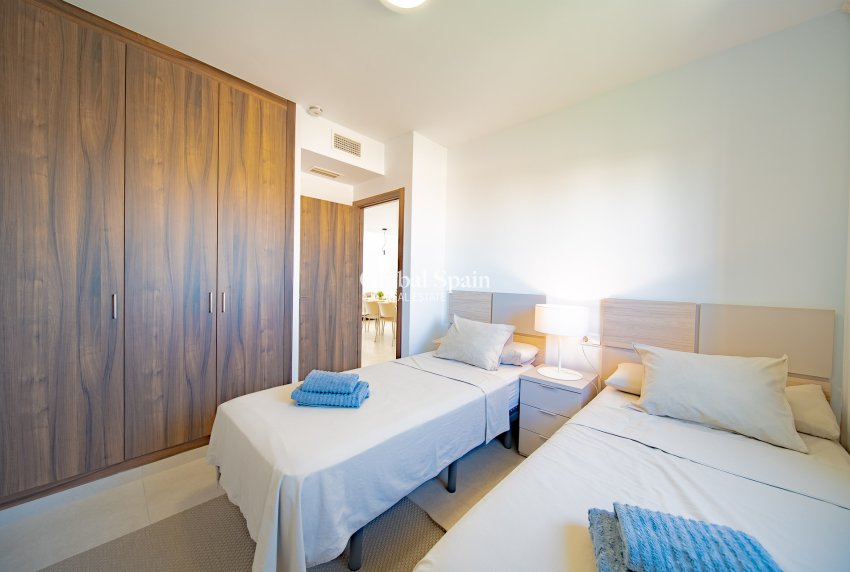 Wederverkoop - PENTHOUSE -
ORIHUELA COSTA - VILLAMARTÍN