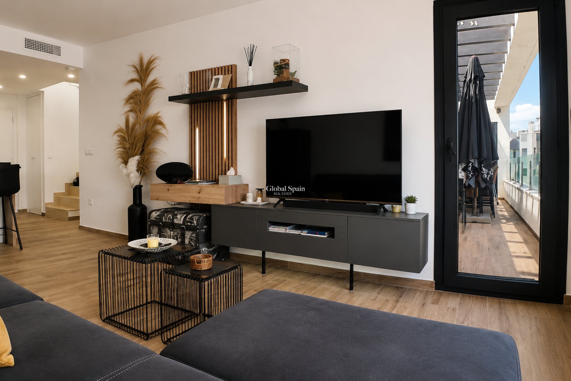 Wederverkoop - PENTHOUSE -
ORIHUELA COSTA - VILLAMARTÍN