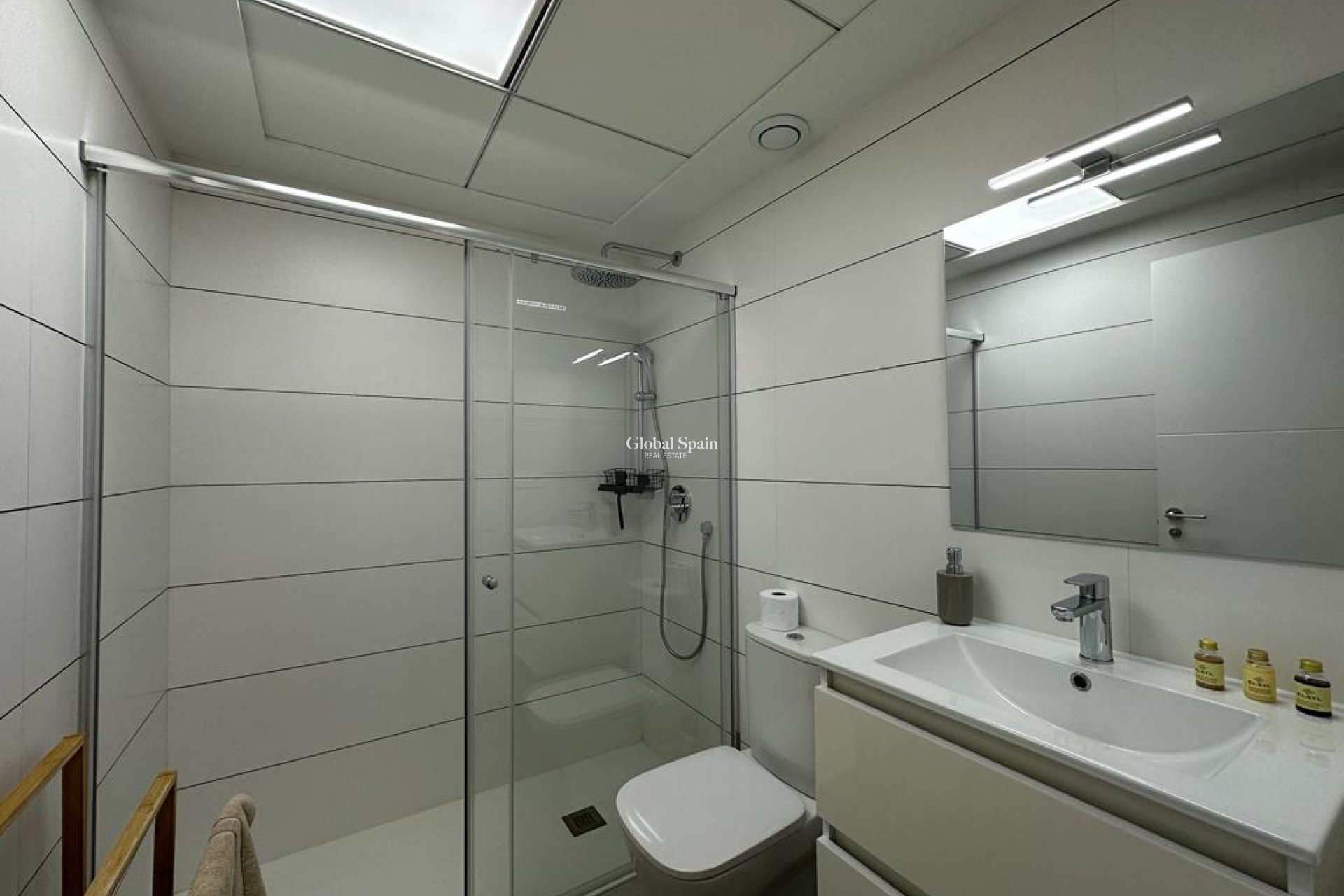 Wederverkoop - Penthouse -
ORIHUELA COSTA - VILLAMARTÍN