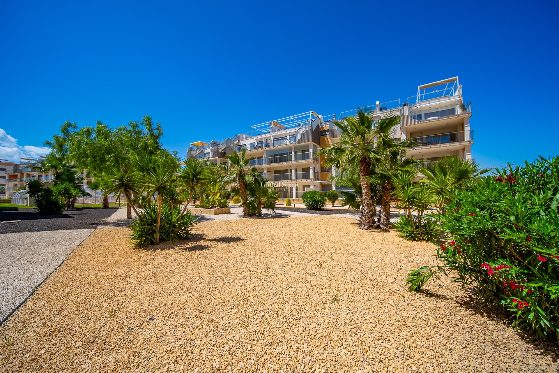 Wederverkoop - PENTHOUSE -
ORIHUELA COSTA - VILLAMARTÍN