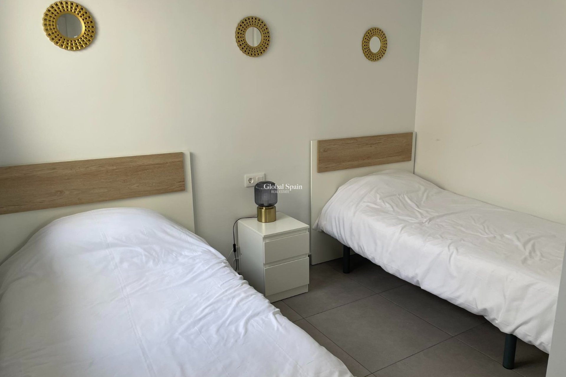 Wederverkoop - Penthouse -
ORIHUELA COSTA - VILLAMARTÍN