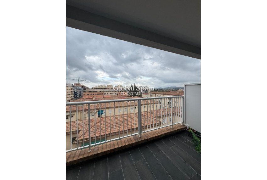 Wederverkoop - PENTHOUSE -
ORIHUELA - Orihuela Ciudad