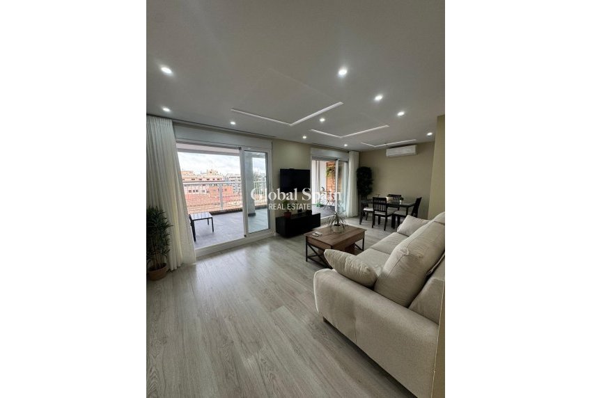 Wederverkoop - PENTHOUSE -
ORIHUELA - Orihuela Ciudad