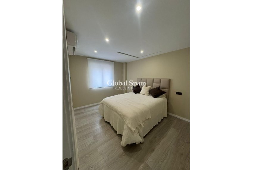 Wederverkoop - PENTHOUSE -
ORIHUELA - Orihuela Ciudad