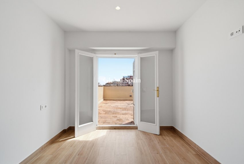 Wederverkoop - PENTHOUSE -
PALMA