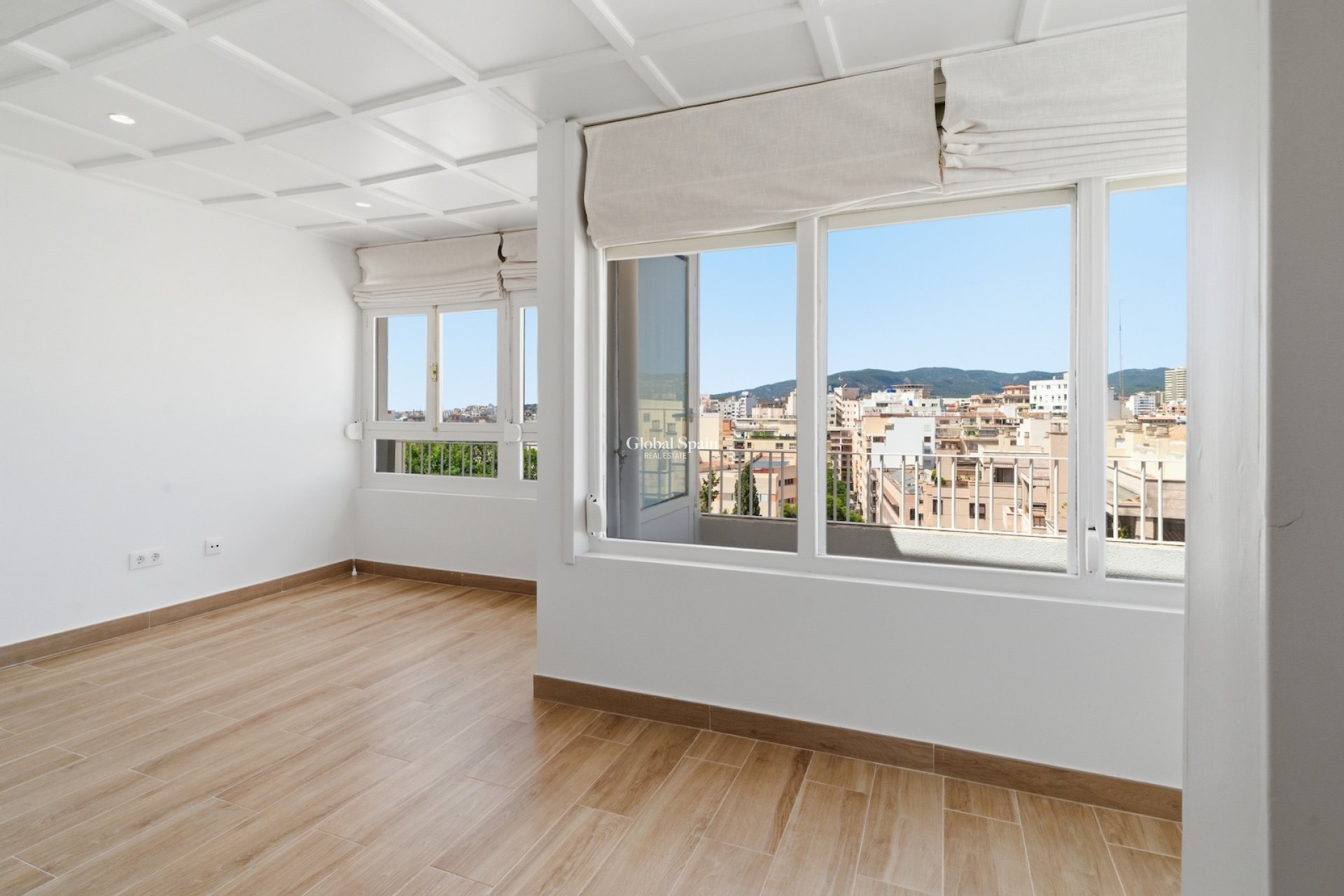 Wederverkoop - PENTHOUSE -
PALMA