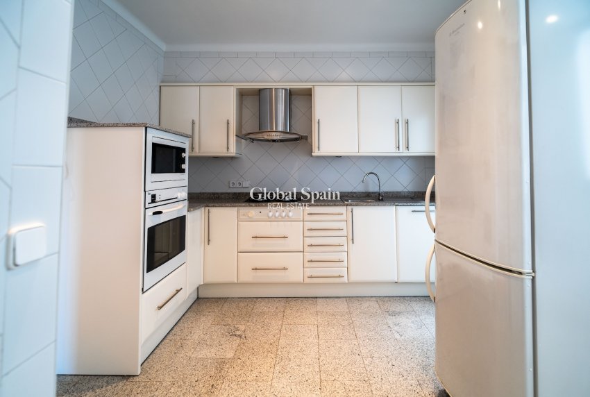 Wederverkoop - PENTHOUSE -
PALMA