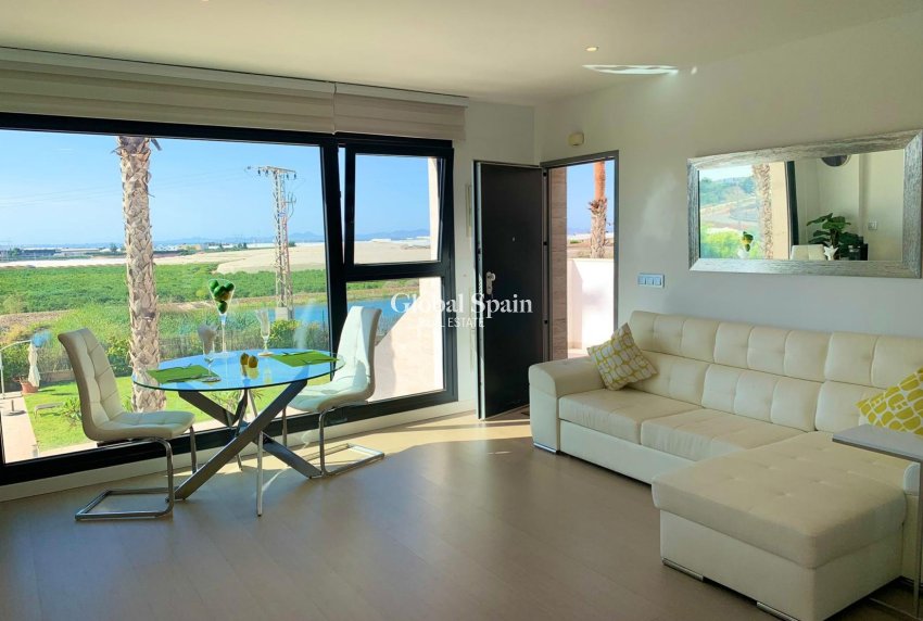 Wederverkoop - PENTHOUSE -
PILAR DE LA HORADADA - Costa Blanca