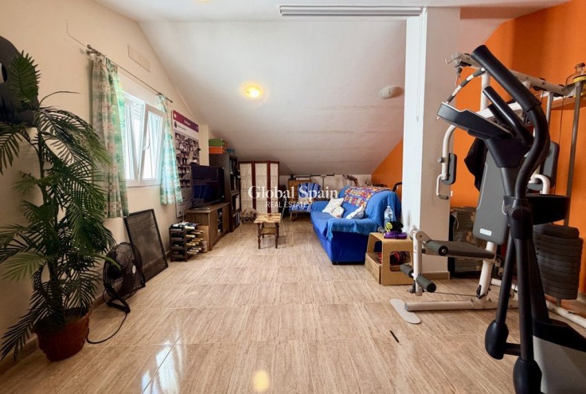 Wederverkoop - PENTHOUSE -
PILAR DE LA HORADADA - Costa Blanca