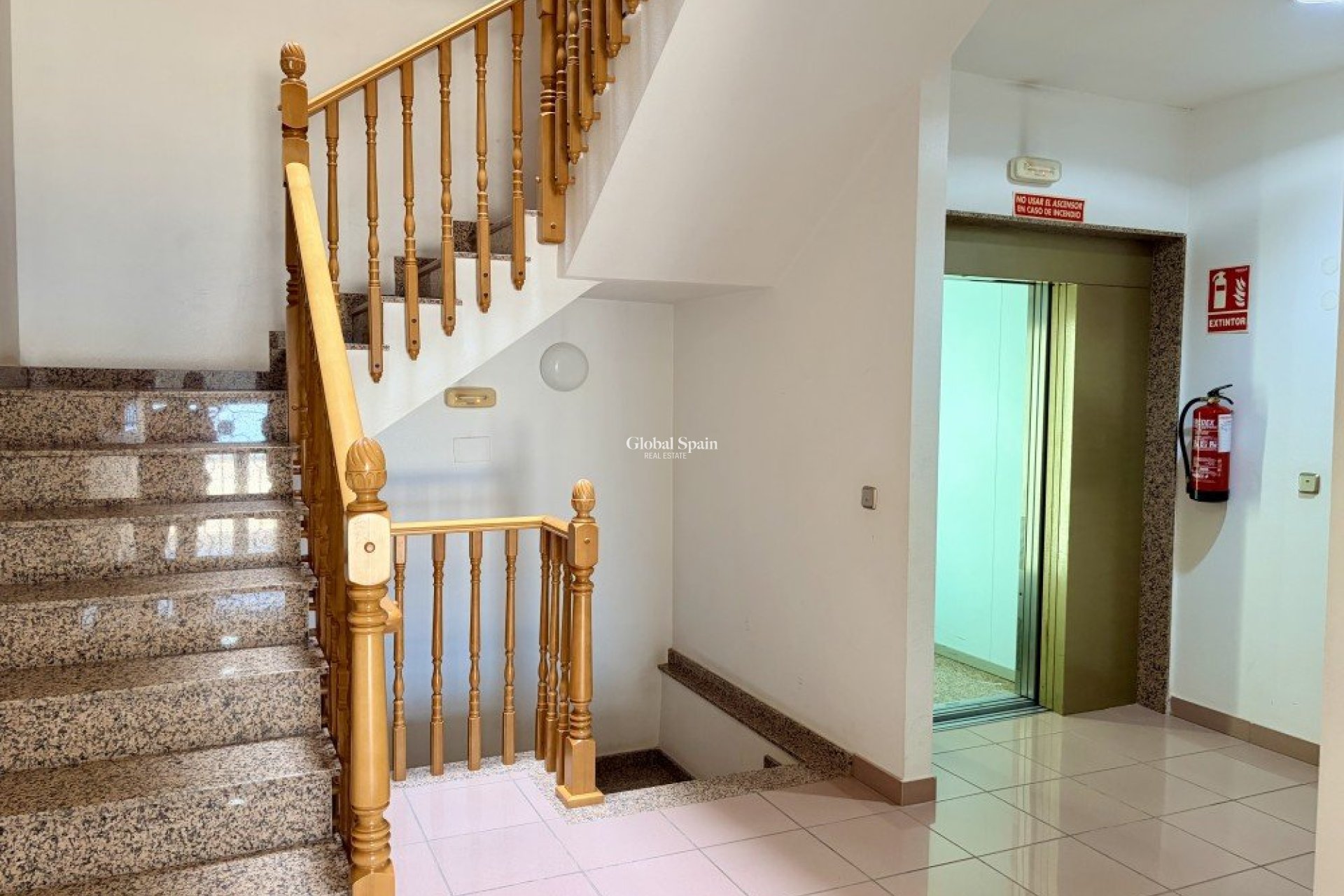 Wederverkoop - PENTHOUSE -
PILAR DE LA HORADADA - Costa Blanca