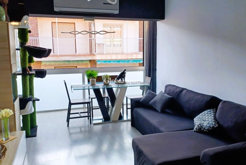 Wederverkoop - PENTHOUSE -
PILAR DE LA HORADADA - Costa Blanca