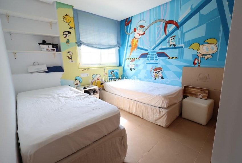 Wederverkoop - PENTHOUSE -
PILAR DE LA HORADADA - Costa Blanca