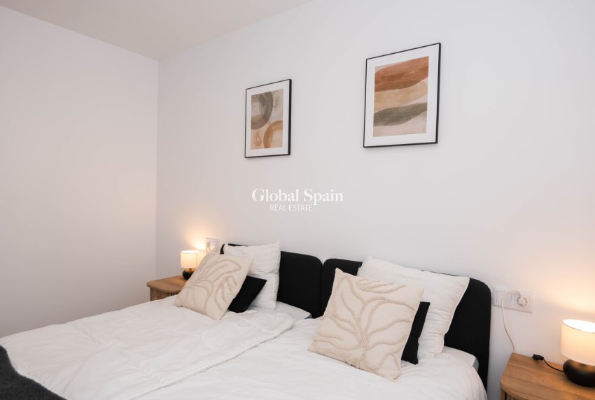 Wederverkoop - PENTHOUSE -
PILAR DE LA HORADADA - Costa Blanca
