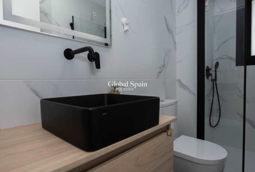 Wederverkoop - PENTHOUSE -
PILAR DE LA HORADADA - Costa Blanca