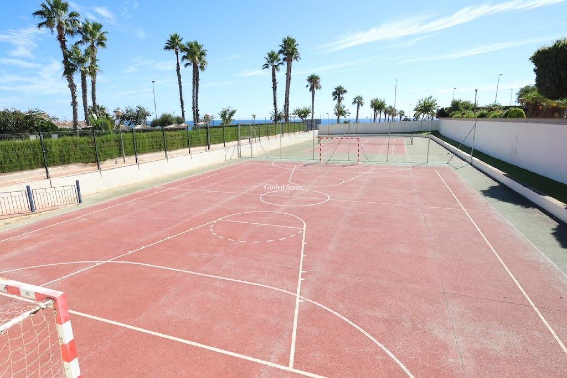 Wederverkoop - Penthouse -
PILAR DE LA HORADADA - Pueblo Latino