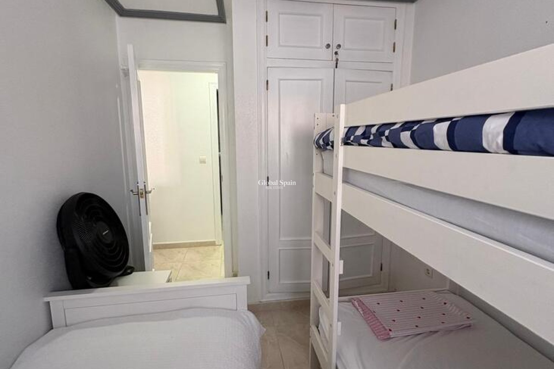 Wederverkoop - PENTHOUSE -
PLAYA FLAMENCA - Costa Blanca