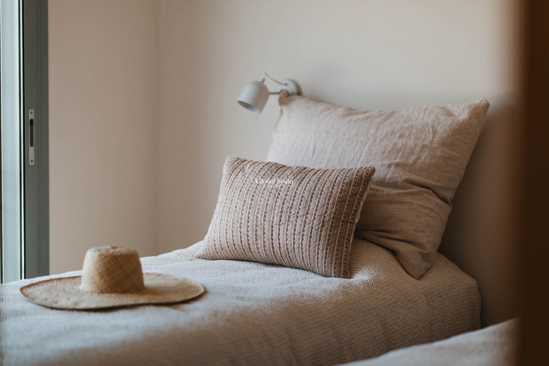 Wederverkoop - Penthouse -
Puerto Pollensa - optional location detail