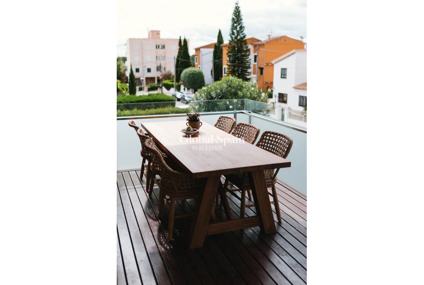 Wederverkoop - Penthouse -
Puerto Pollensa - optional location detail