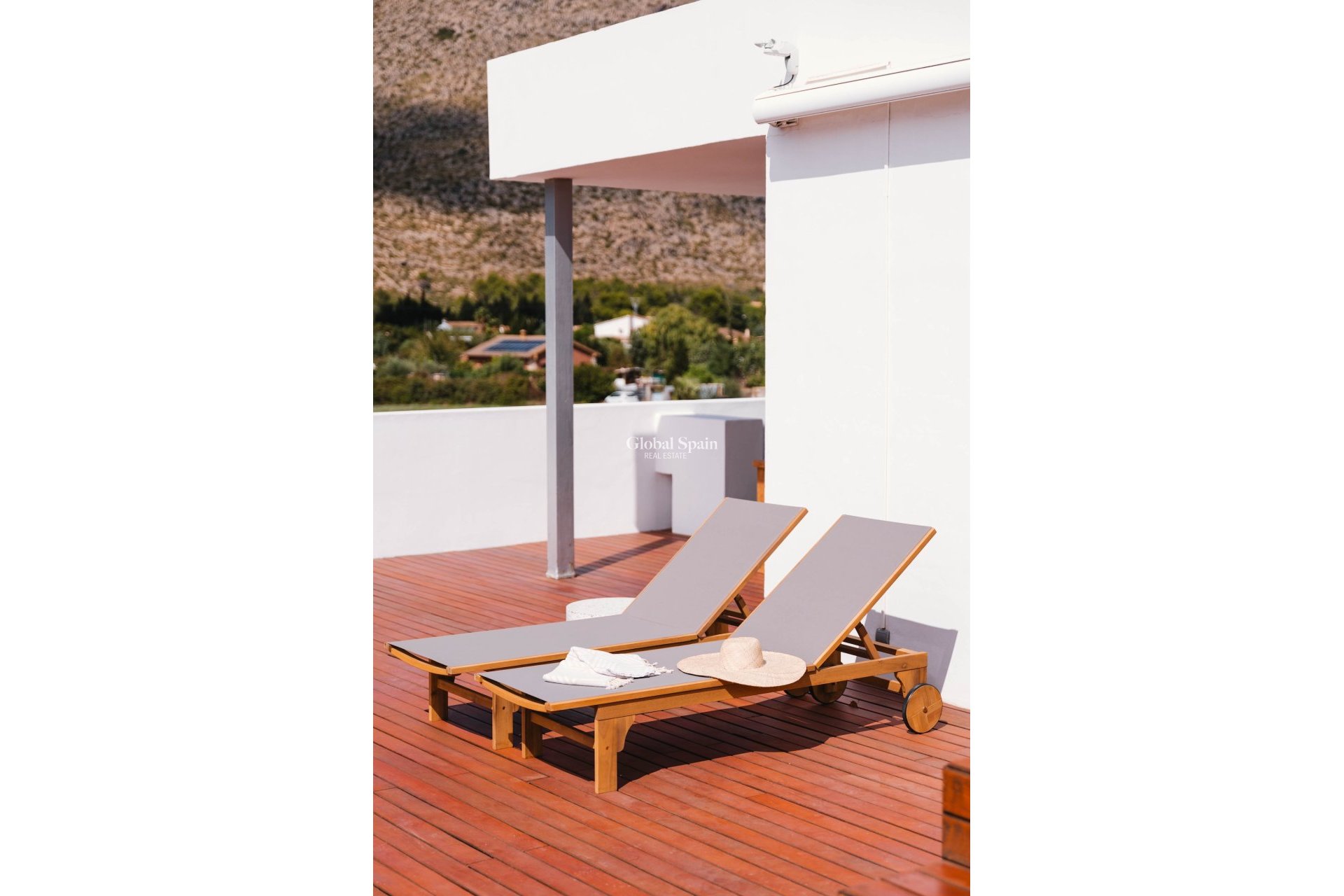 Wederverkoop - Penthouse -
Puerto Pollensa - optional location detail