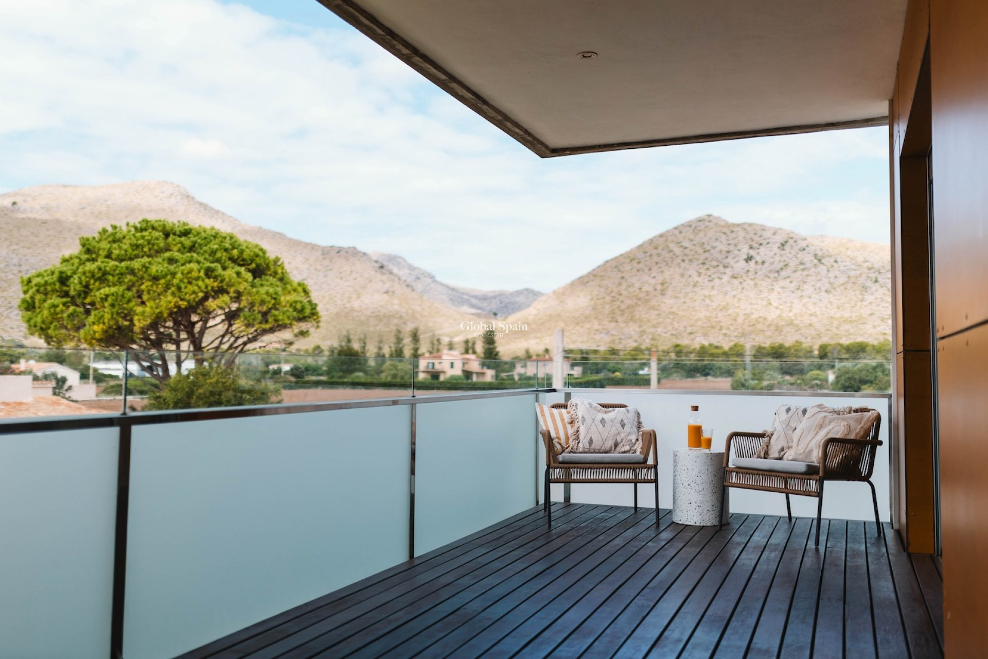 Wederverkoop - Penthouse -
Puerto Pollensa - optional location detail