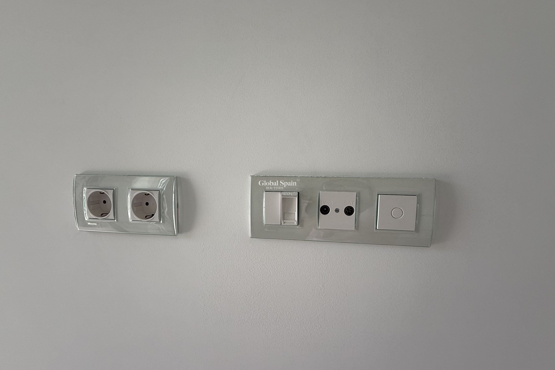 Wederverkoop - PENTHOUSE -
SAN MIGUEL DE SALINAS - Inland