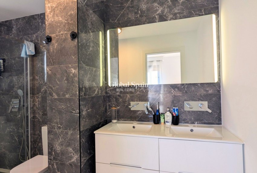 Wederverkoop - PENTHOUSE -
SAN MIGUEL DE SALINAS - San Miguel de Salinas