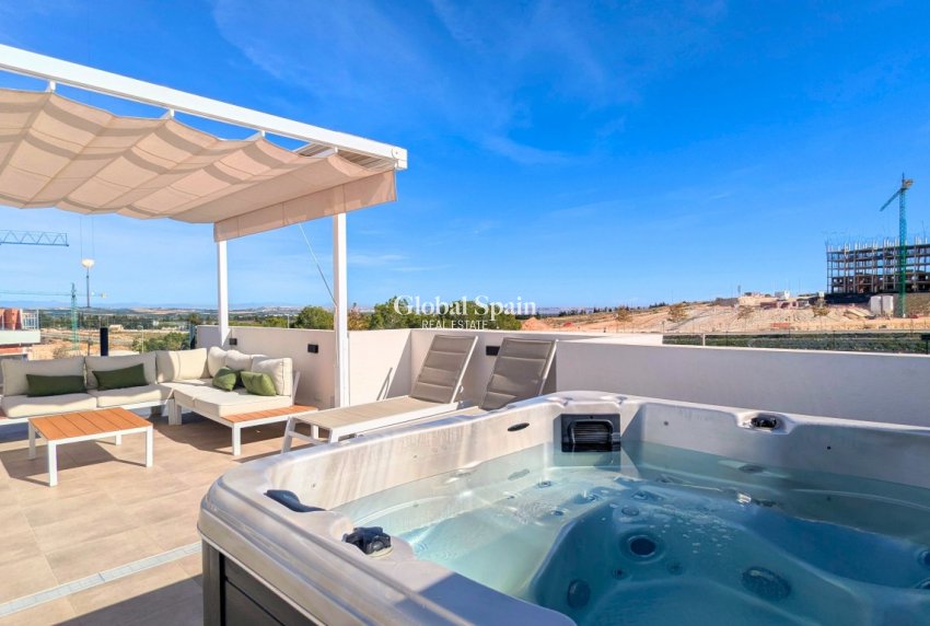 Wederverkoop - PENTHOUSE -
SAN MIGUEL DE SALINAS - San Miguel de Salinas