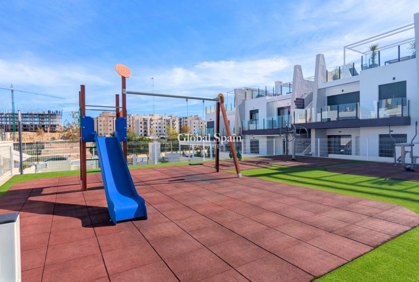 Wederverkoop - PENTHOUSE -
SAN MIGUEL DE SALINAS - San Miguel de Salinas