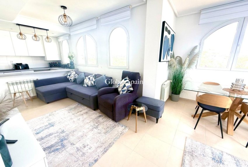 Wederverkoop - PENTHOUSE -
SUCINA - Inland