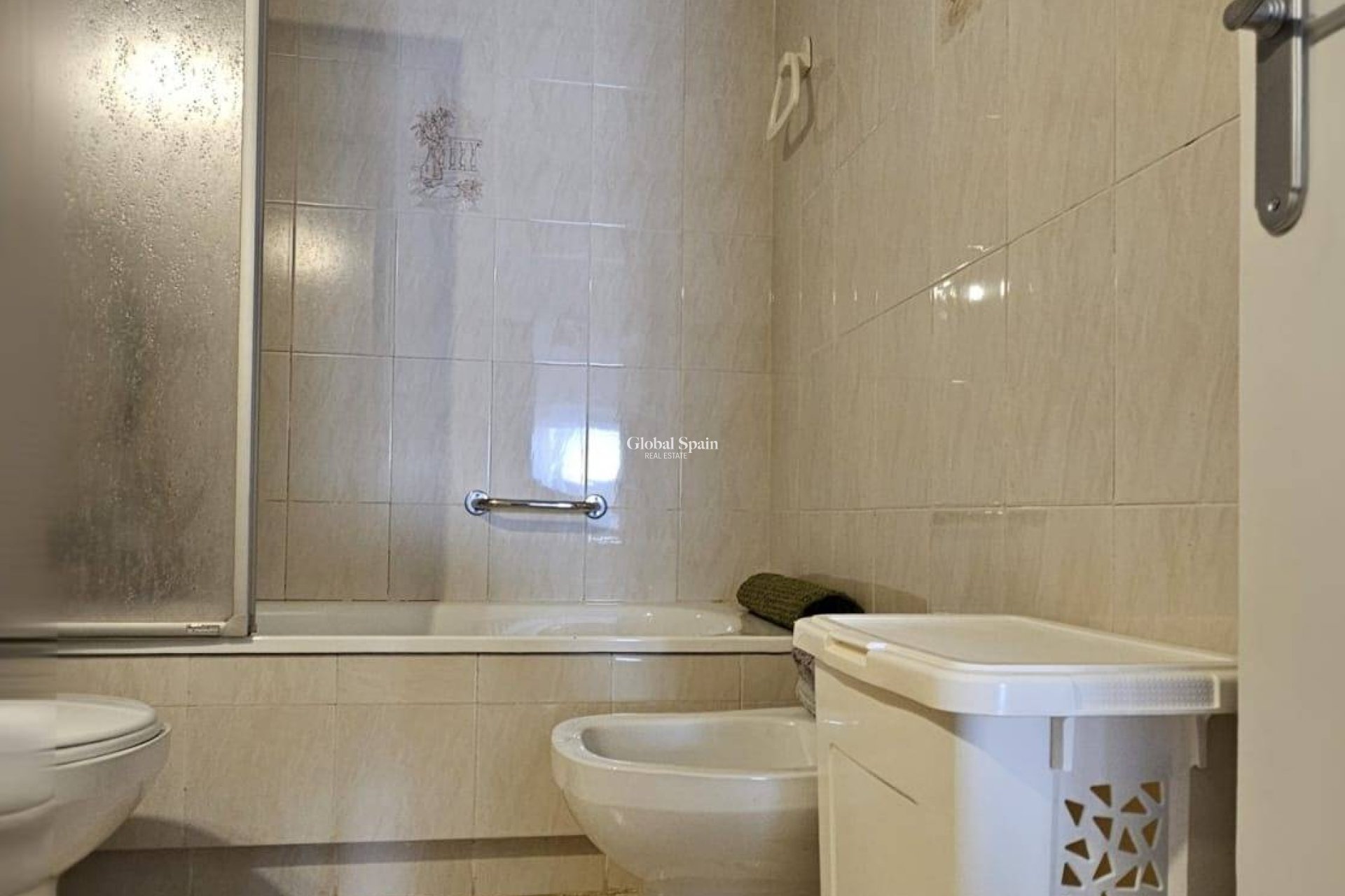 Wederverkoop - PENTHOUSE -
TORREVIEJA - Acequion