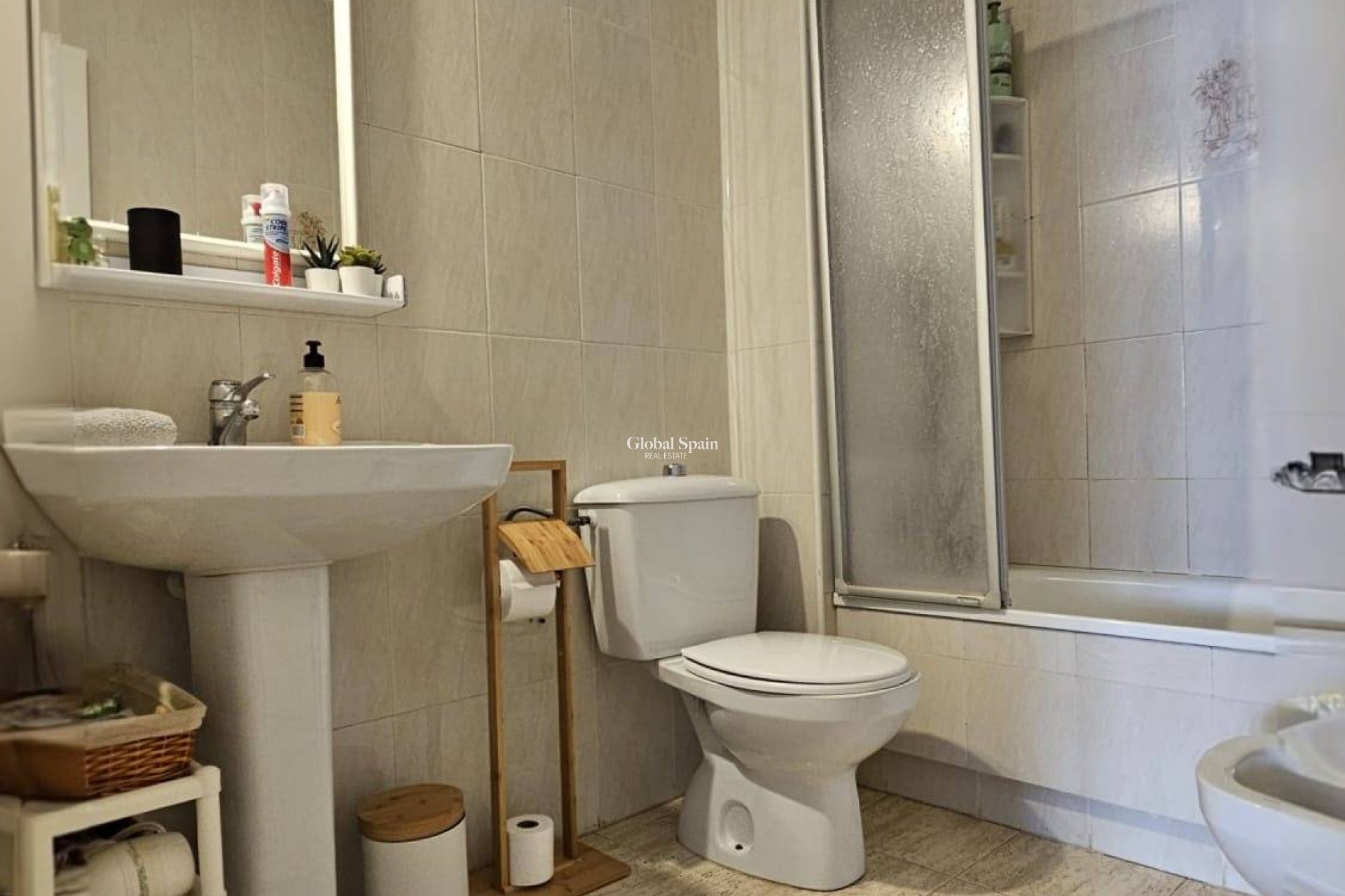 Wederverkoop - PENTHOUSE -
TORREVIEJA - Acequion