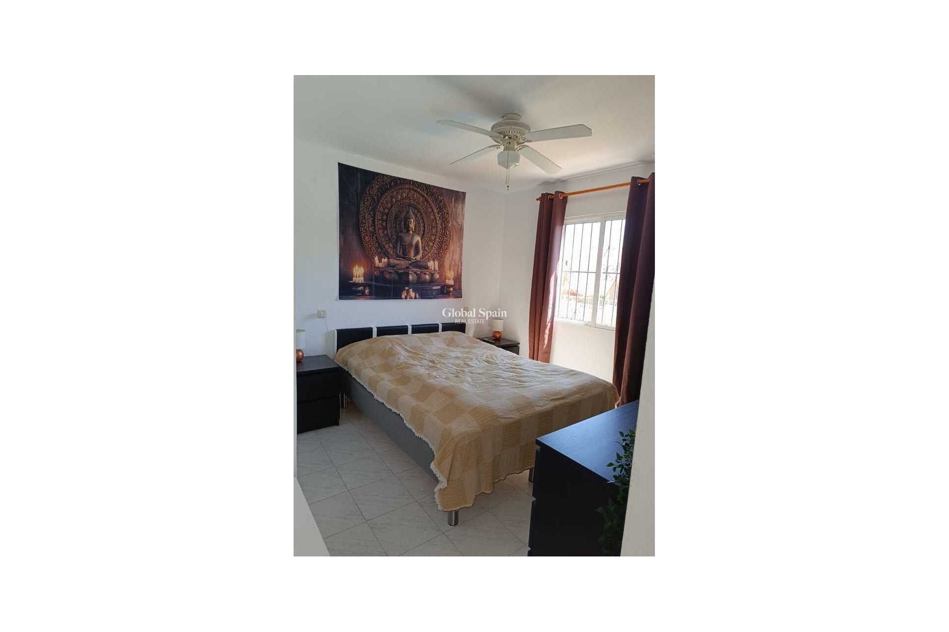 Wederverkoop - PENTHOUSE -
TORREVIEJA - Auguas Neuvas