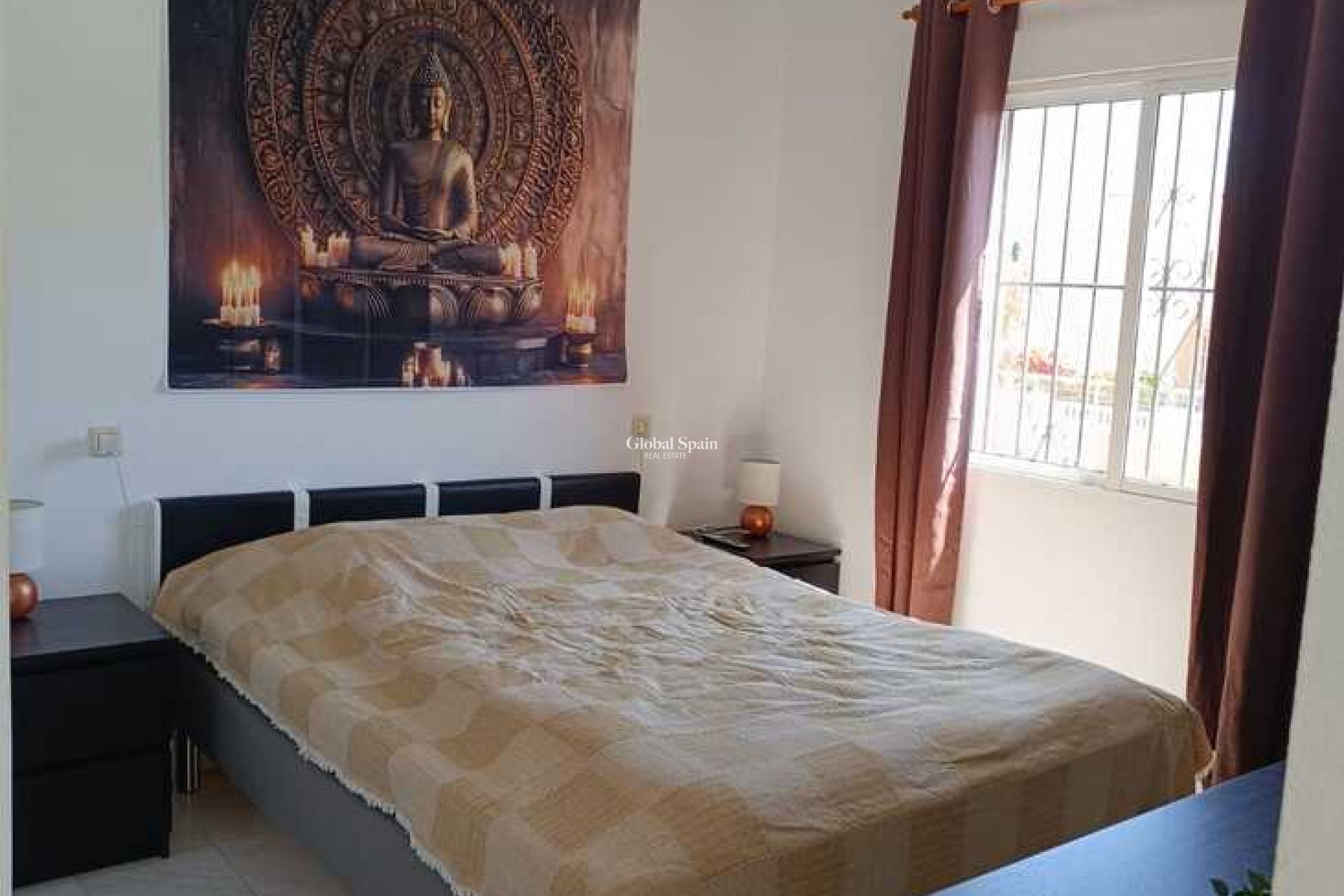 Wederverkoop - PENTHOUSE -
TORREVIEJA - Auguas Neuvas