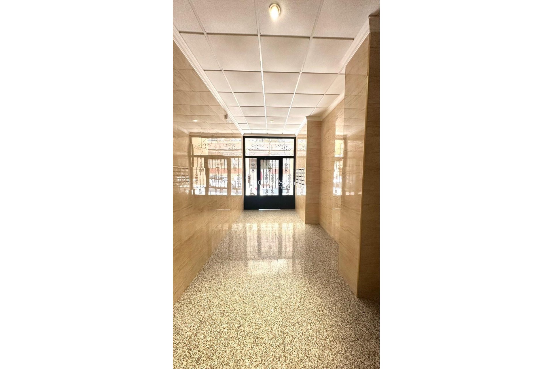 Wederverkoop - PENTHOUSE -
TORREVIEJA - Center