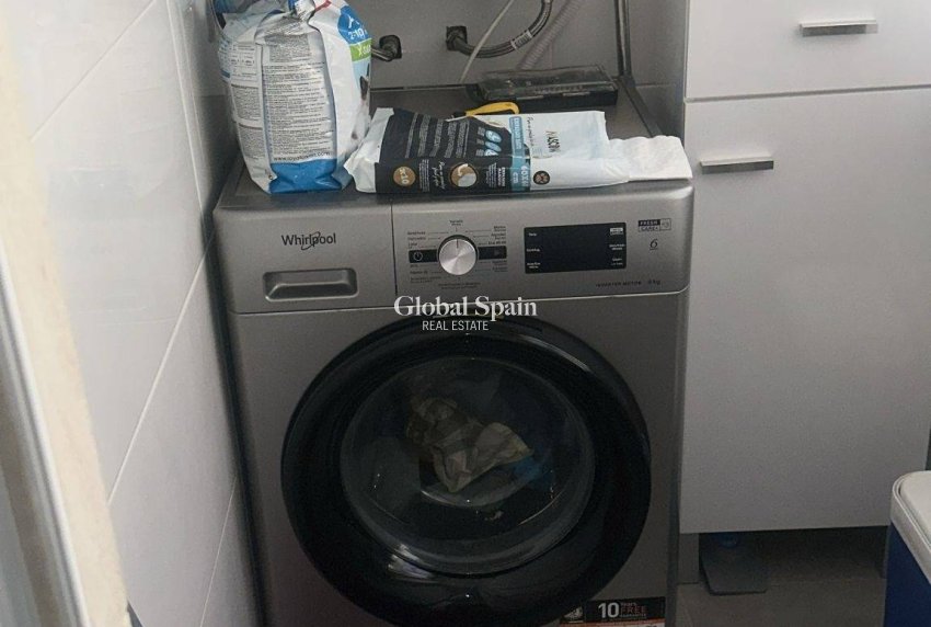 Wederverkoop - PENTHOUSE -
TORREVIEJA - Center