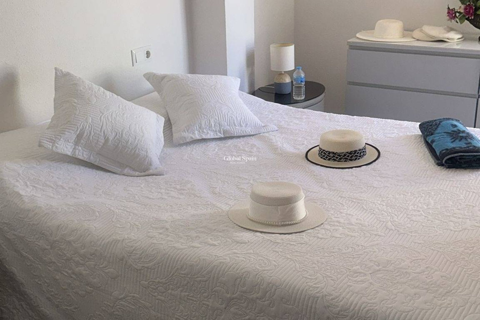 Wederverkoop - PENTHOUSE -
TORREVIEJA - Center