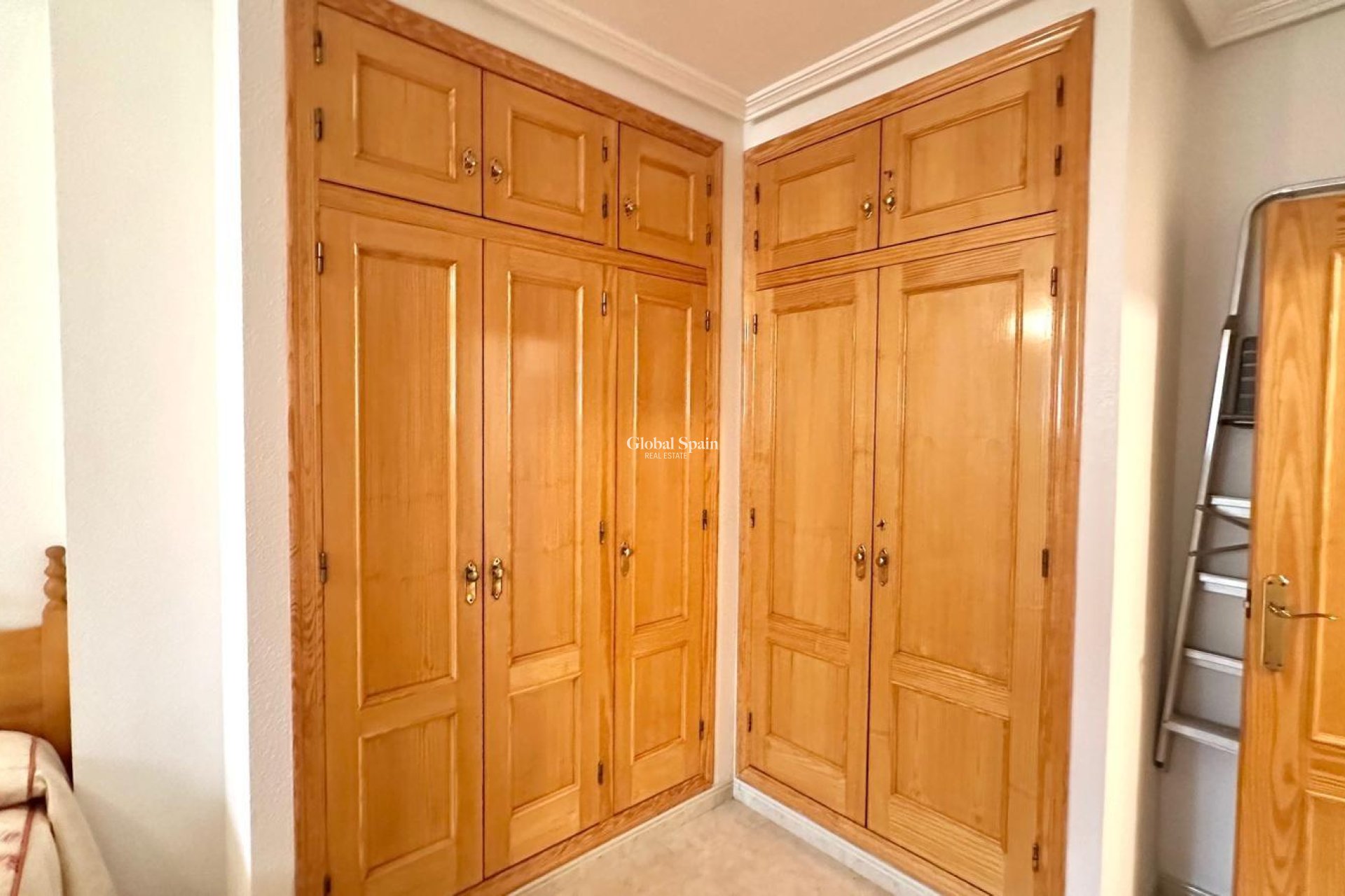 Wederverkoop - PENTHOUSE -
TORREVIEJA - Center