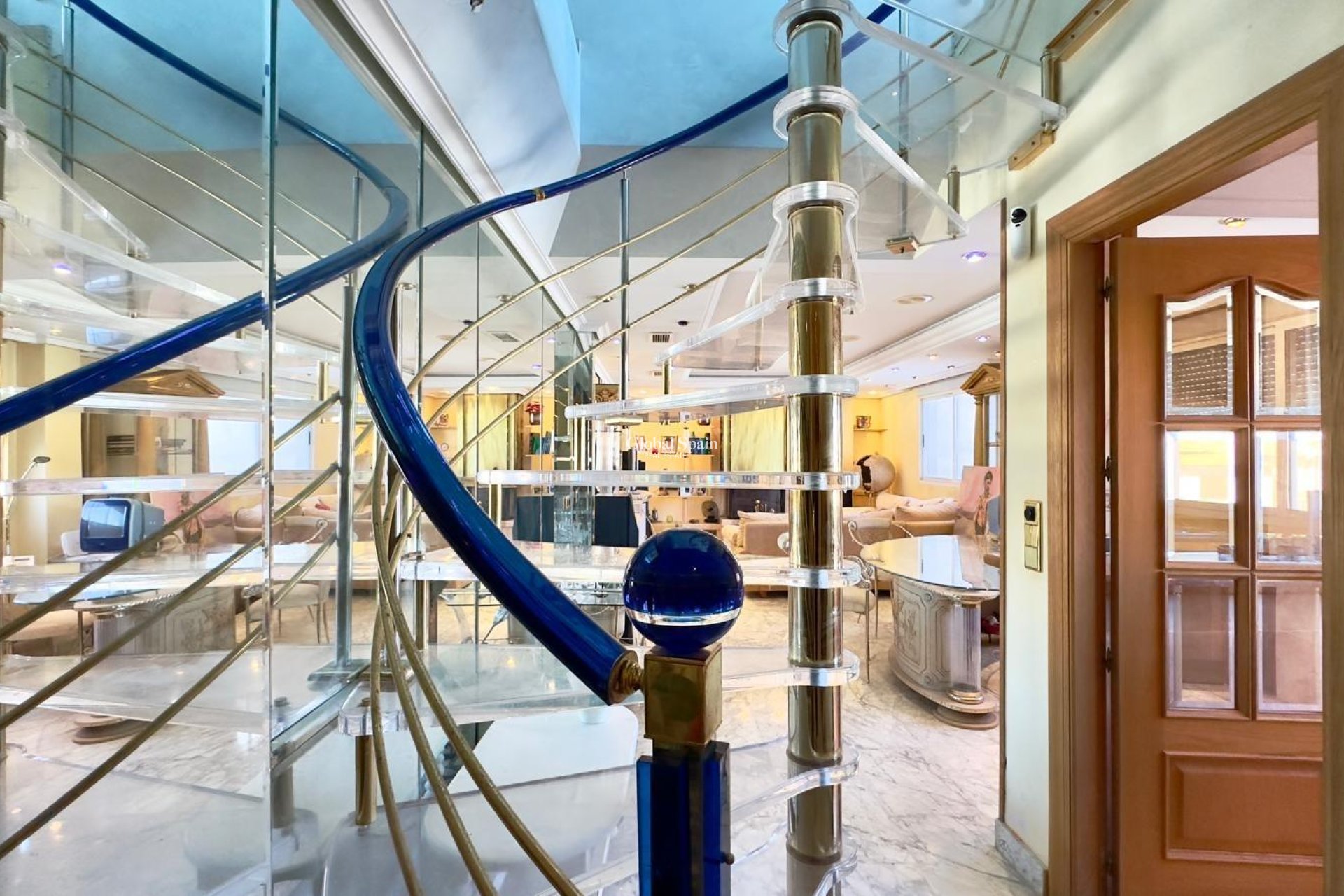 Wederverkoop - PENTHOUSE -
TORREVIEJA - Center