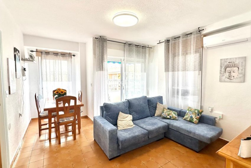 Wederverkoop - PENTHOUSE -
TORREVIEJA - Center