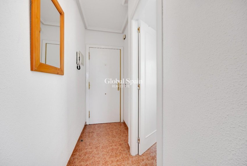 Wederverkoop - PENTHOUSE -
TORREVIEJA - Center