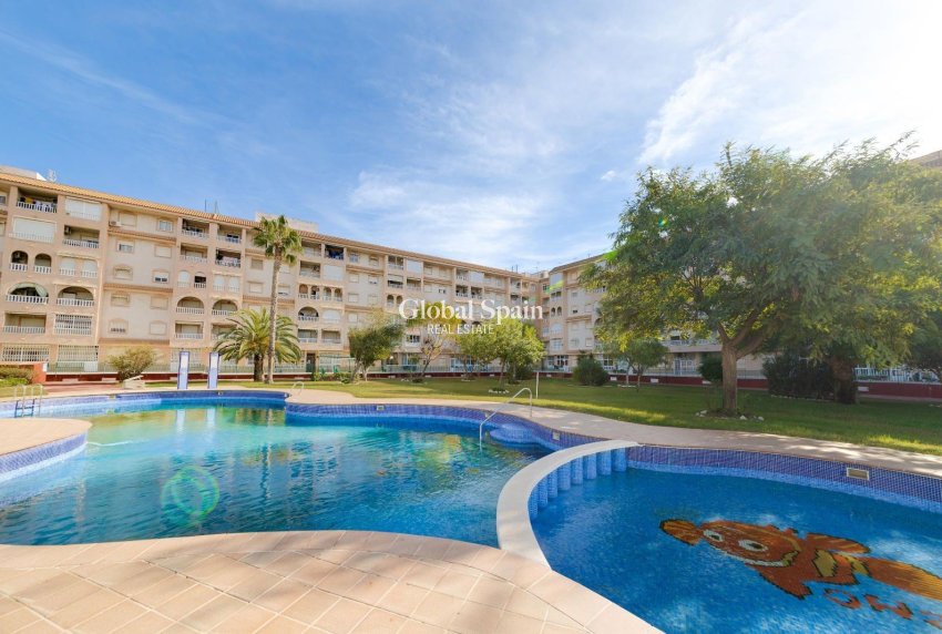 Wederverkoop - PENTHOUSE -
TORREVIEJA - Center