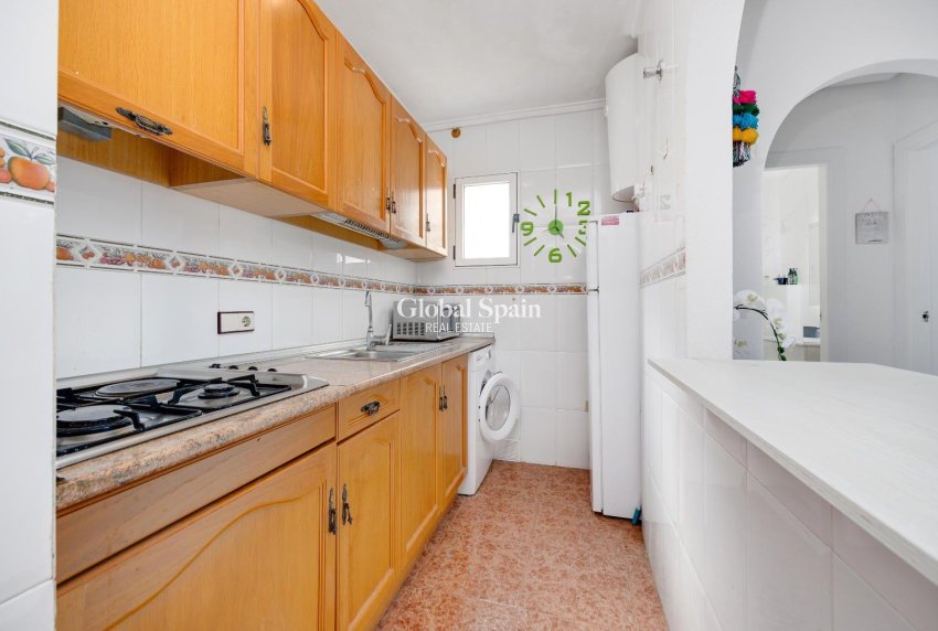 Wederverkoop - PENTHOUSE -
TORREVIEJA - Center